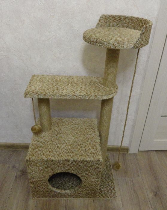 Домик для кошки с когтеточкой