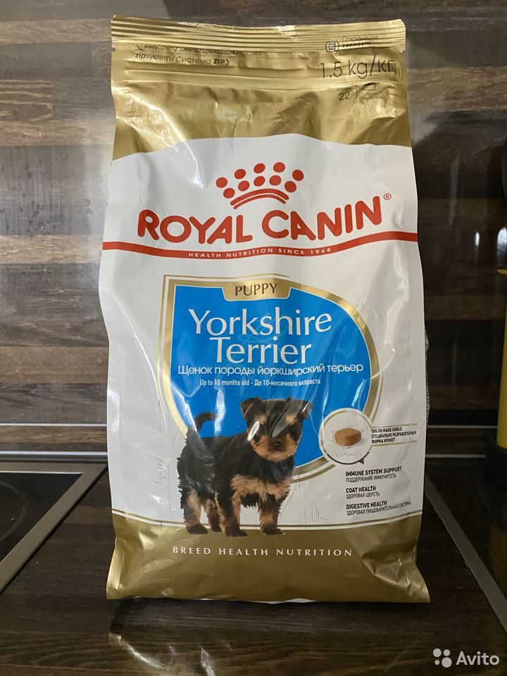 Роял канин для щенков йоркширского. Корм Royal Canin Yorkshire Terrier. Royal Canin Yorkshire Terrier Puppy. Роял Канин Йоркширский терьер Паппи. Роял Канин для йоркширских терьеров.