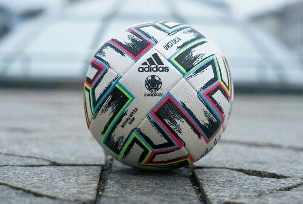 Мяч футбольный adidas Euro 2020